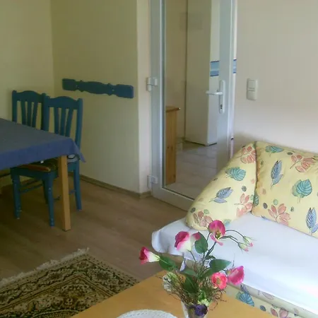 Appartement Ferienhaus Lukas *